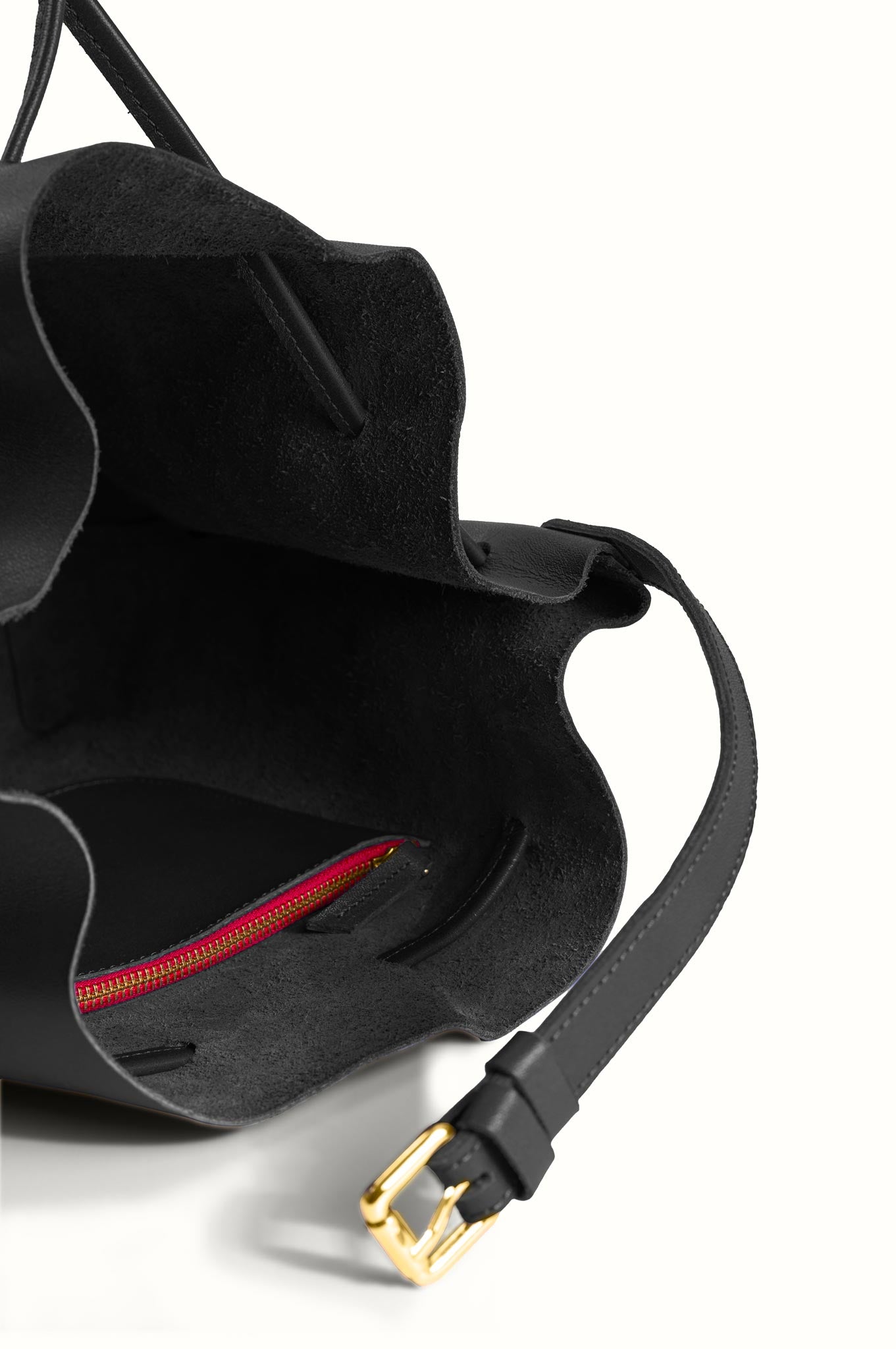 Black Woodé Leather Bucket Bag